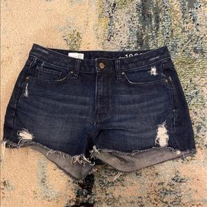 Gap dark denim shorts 27